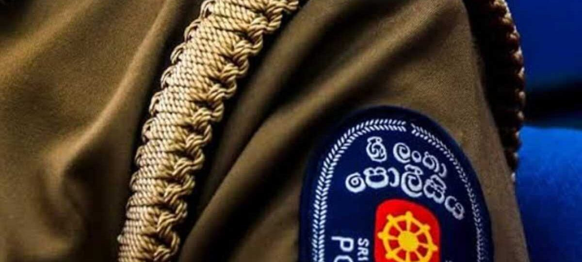 පොලිස් ලොක්කෝ පිරිසකට ස්ථාන මාරු