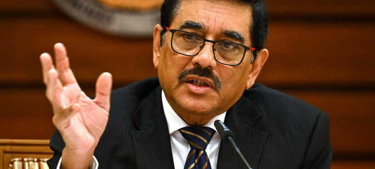 හැකර්ලාට සල්ලි ගිය හැටි ගැන මහ බැංකු අධිපතිගෙන් ප්‍රකාශයක්