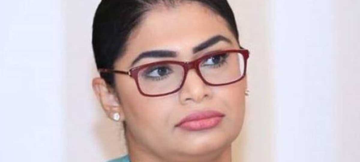 හිරුණිකා අධිකරණයේදී සමාව ගනී