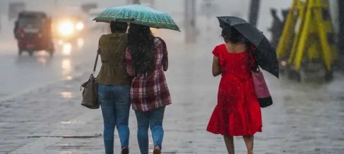 ප්‍රදේශ රැසකට මි.මී 100 ඉක්මවූ තද වැසි