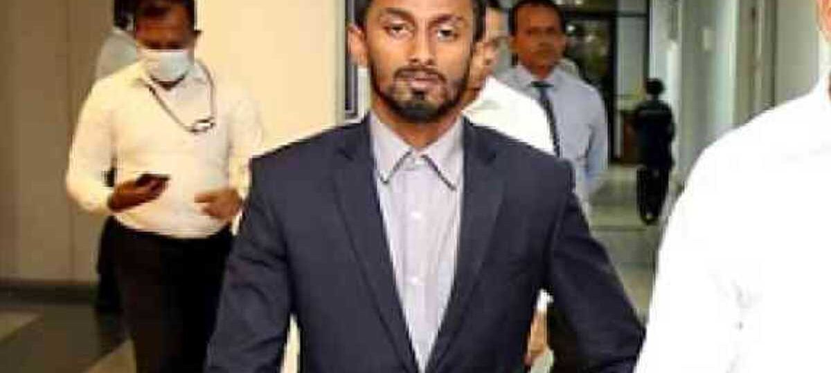 ඩුබායි සුද්දා අත්අඩංගුවට