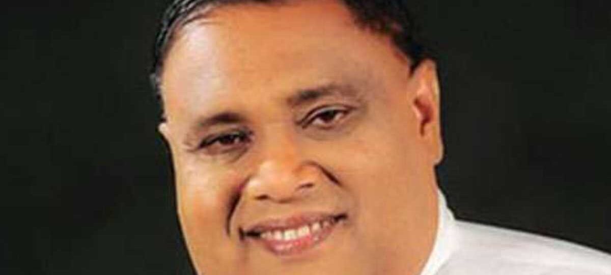 හිටපු ප්‍රධාන අමාත්‍ය ෂාන් විජයලාල් අත්අඩංගුවට