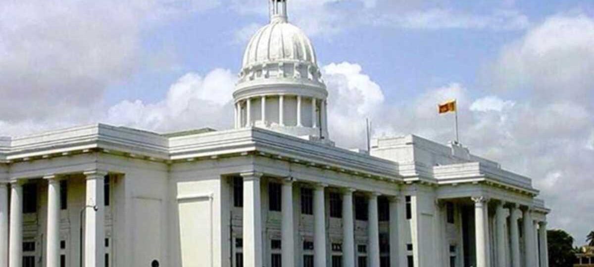 කොළඹ මහනගර සභාවේ මන්ත්‍රීවරියක් ඉල්ලා අස්වෙයි