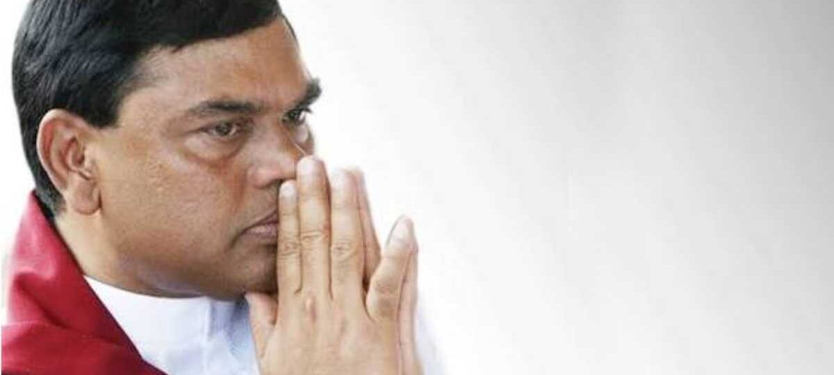 බැසිල්ට අසනීපයි.. හැබැයි අසනීපය මොකක්ද අපි දන්නෑ
