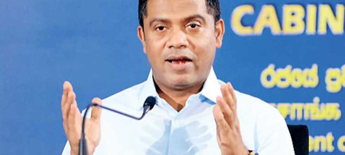 විනිසුරුවන්ගේ විශ්‍රාම වයස ගැන රජය ගත් තීරණය