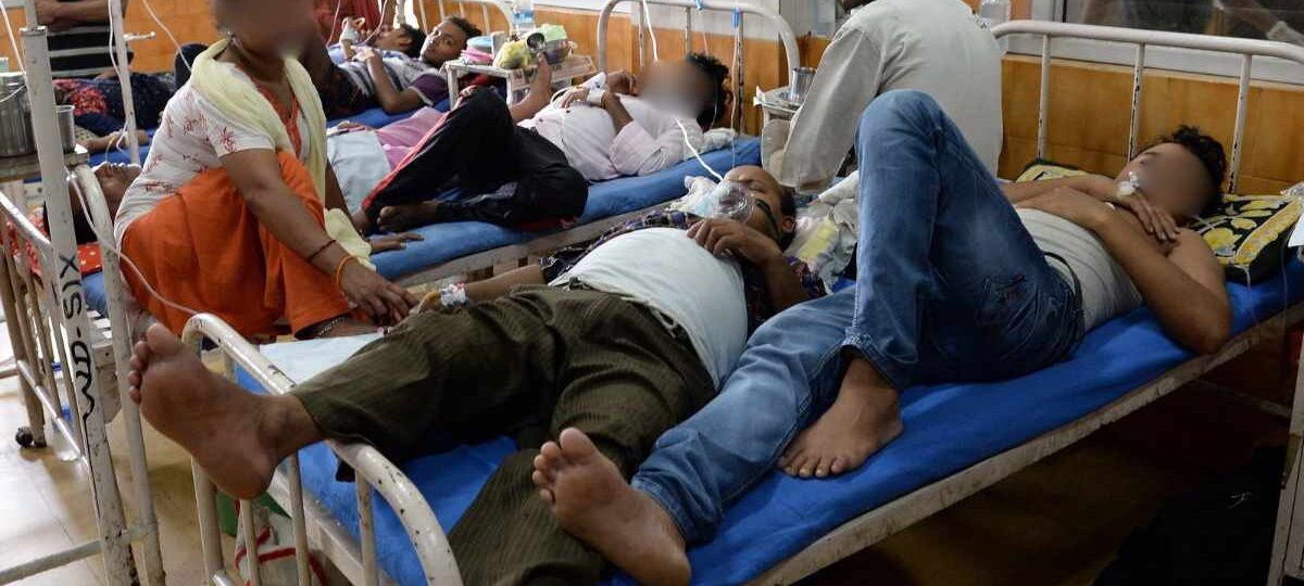 දිනෙන් දින ඉහළ යන මරණ.. රෝහල් පිරෙයි.. එක ඇඳක තුනයි