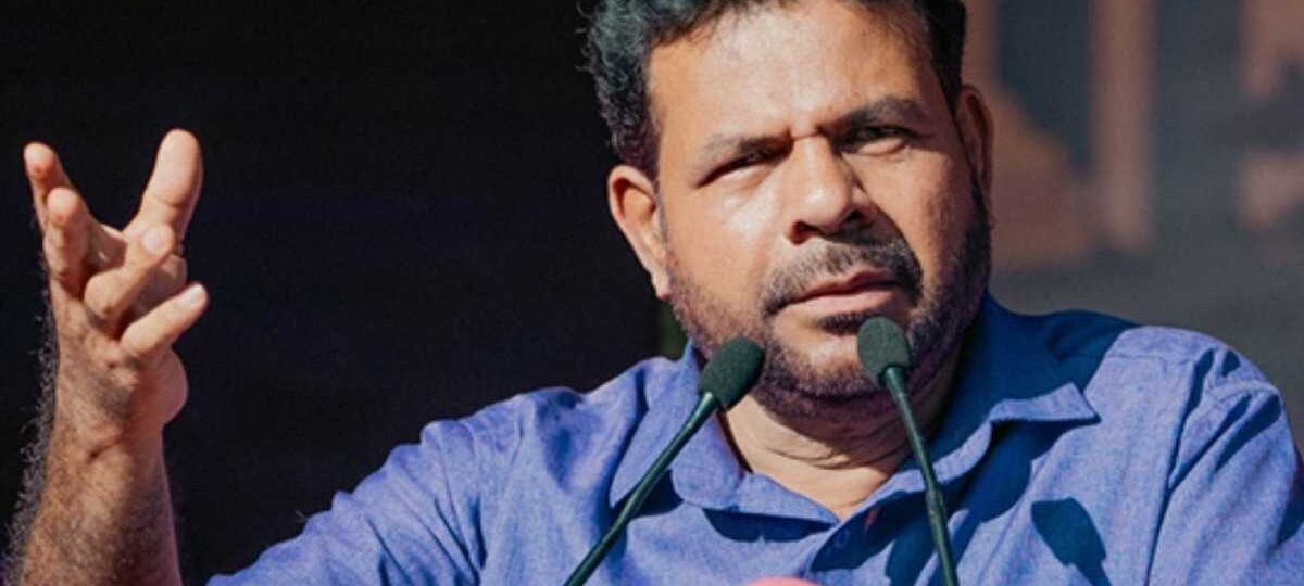 විපක්ෂයේ ගොඩක් අයට හිරේ යන්න වෙනවා.. ඊට කලින් සියදිවි නසාගනීද දන්නෑ