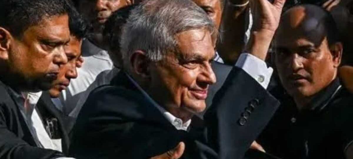 රනිල් වික්‍රමසිංහ අධිකරණයට