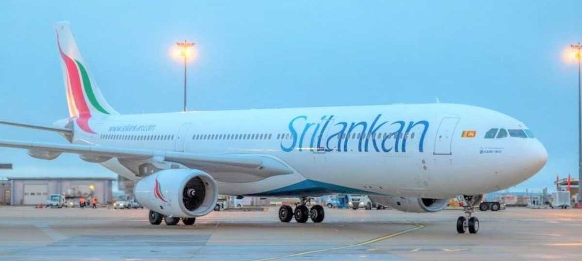 යුද ගැටුම් හමුවේ ශ්‍රීලන්කන් ගුවන් ගමන් නවතී